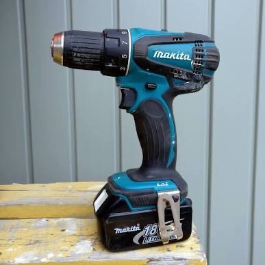 --MAKITA-