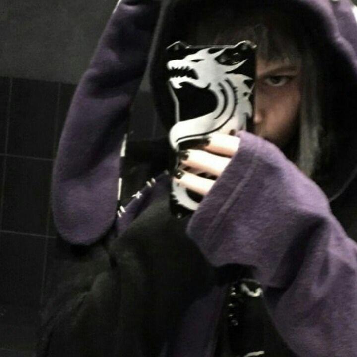unvesmolly avatar