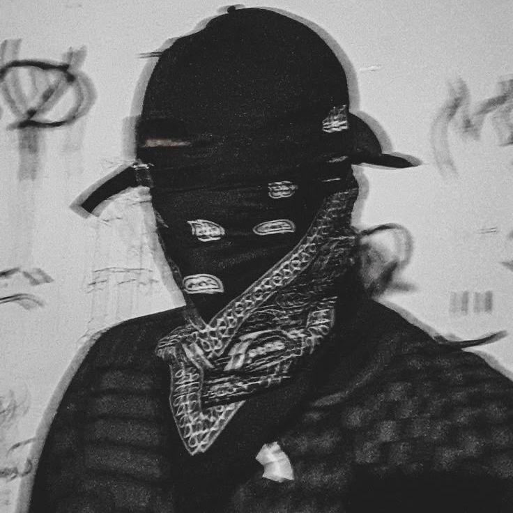 AkvareaL avatar