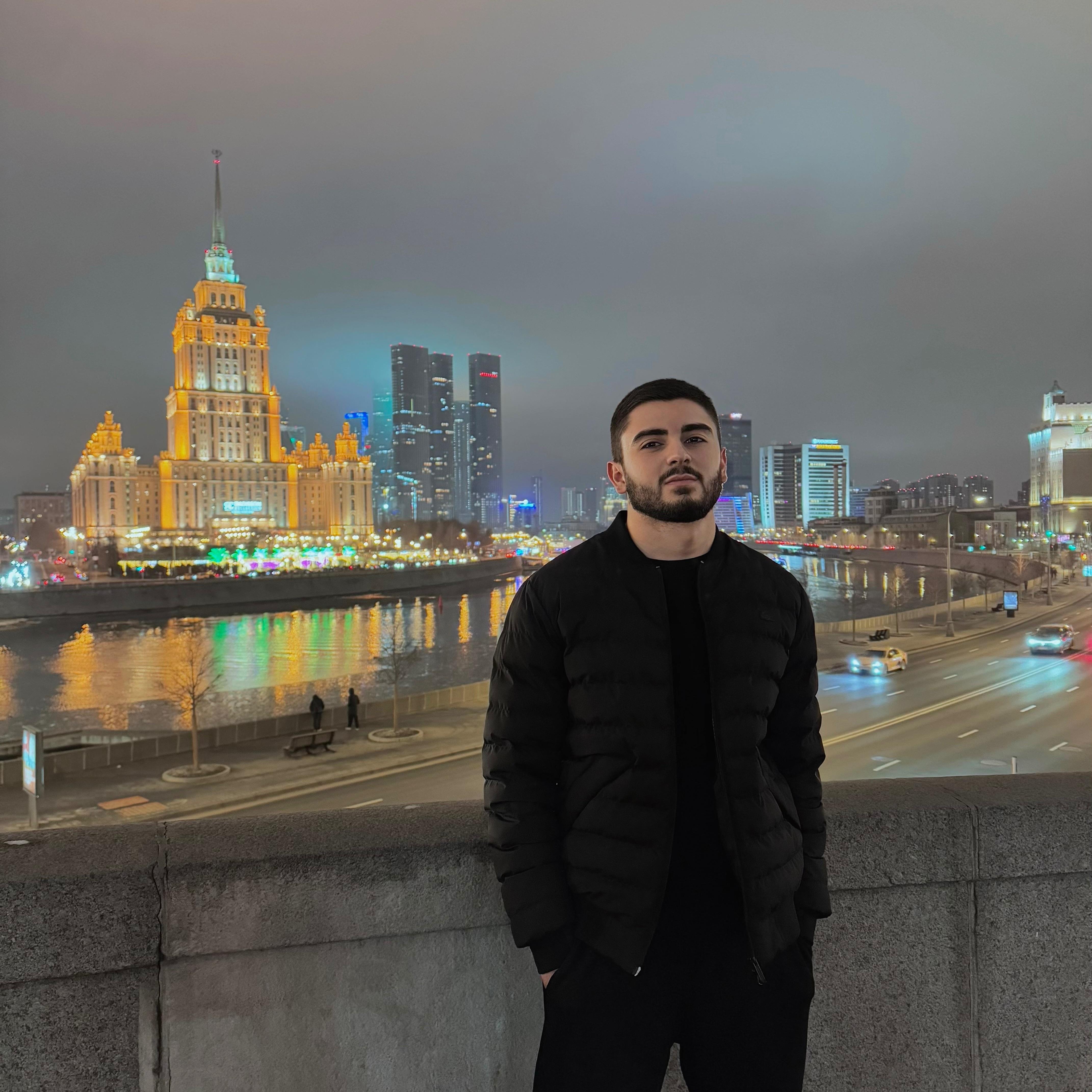 AyhanG avatar