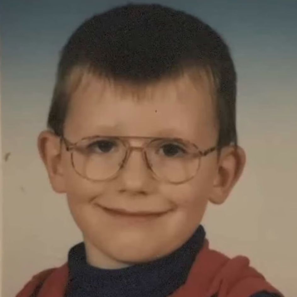 -S-h-a-d-o-W FACEIT avatar