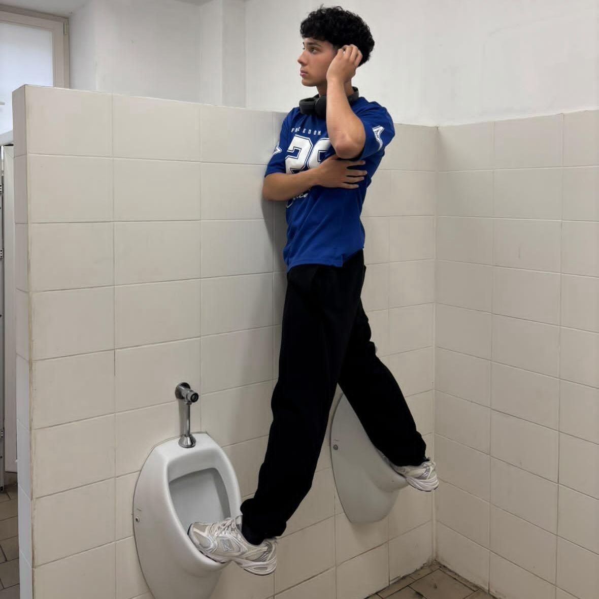 Sebi_regele avatar