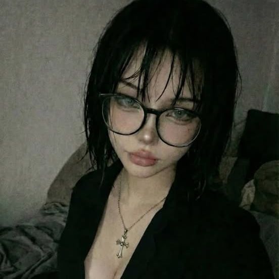 -yunzy FACEIT avatar