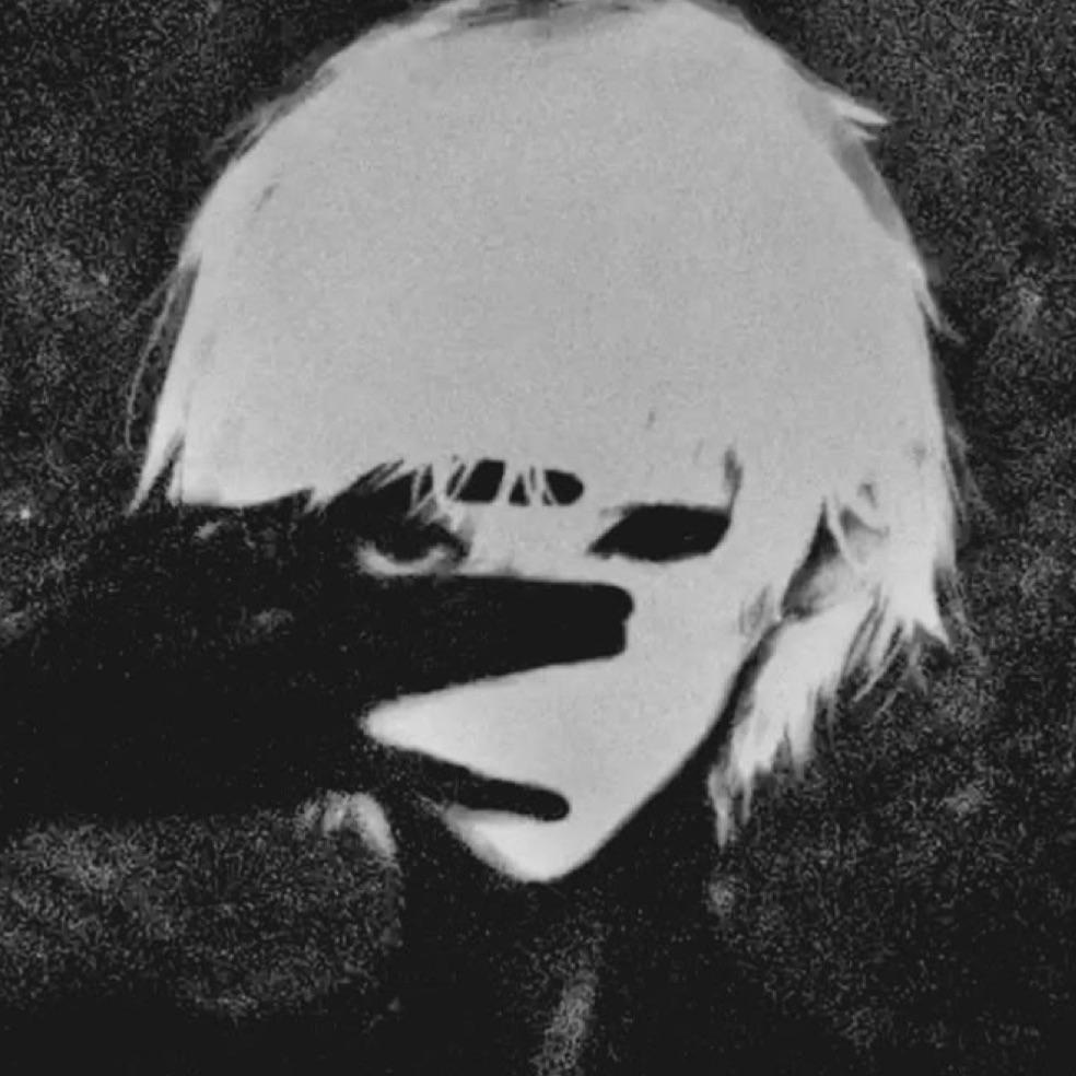 r0manc3 avatar