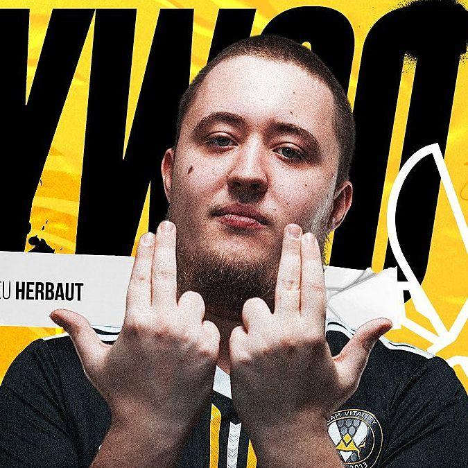 -zyw0w- avatar