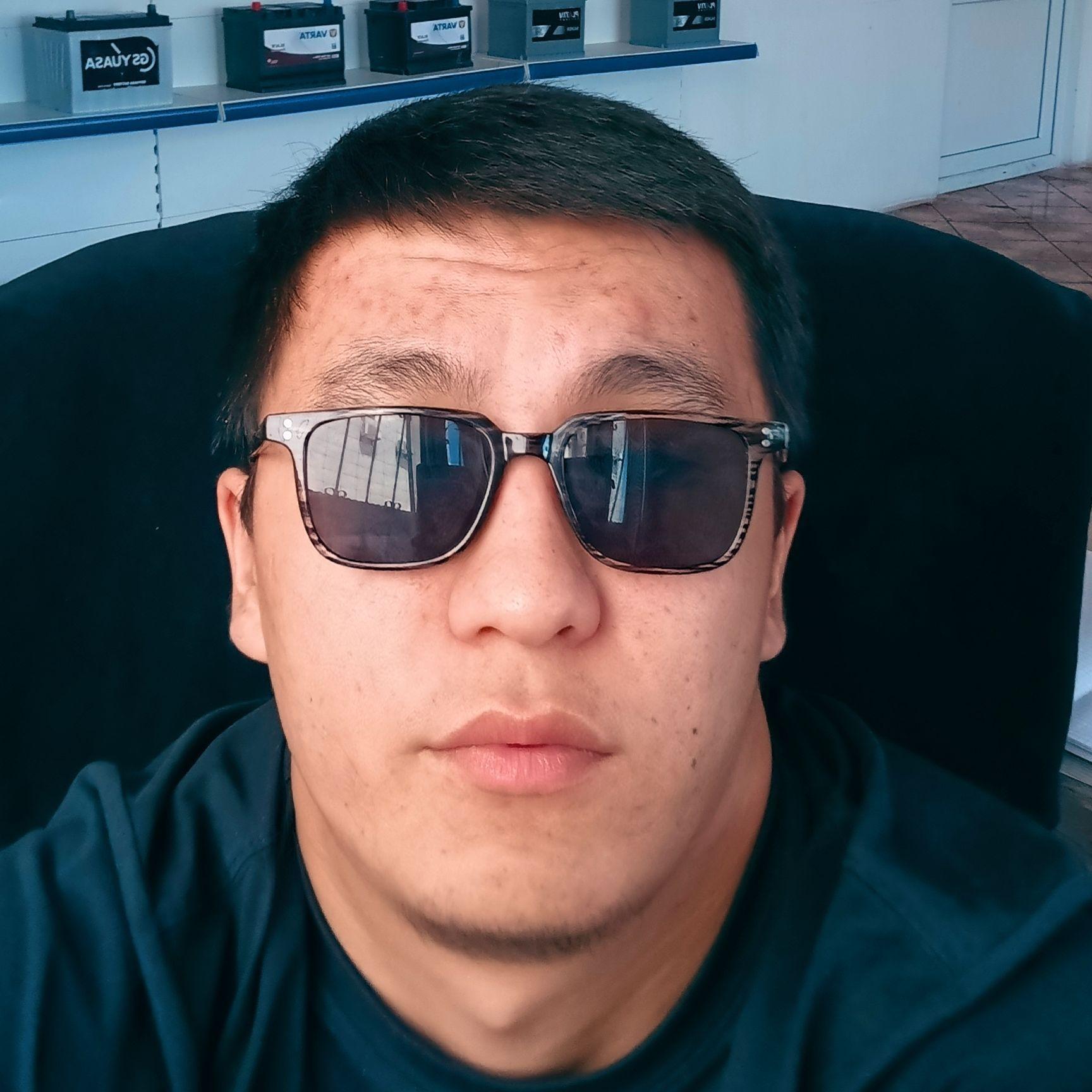 Asshatov avatar