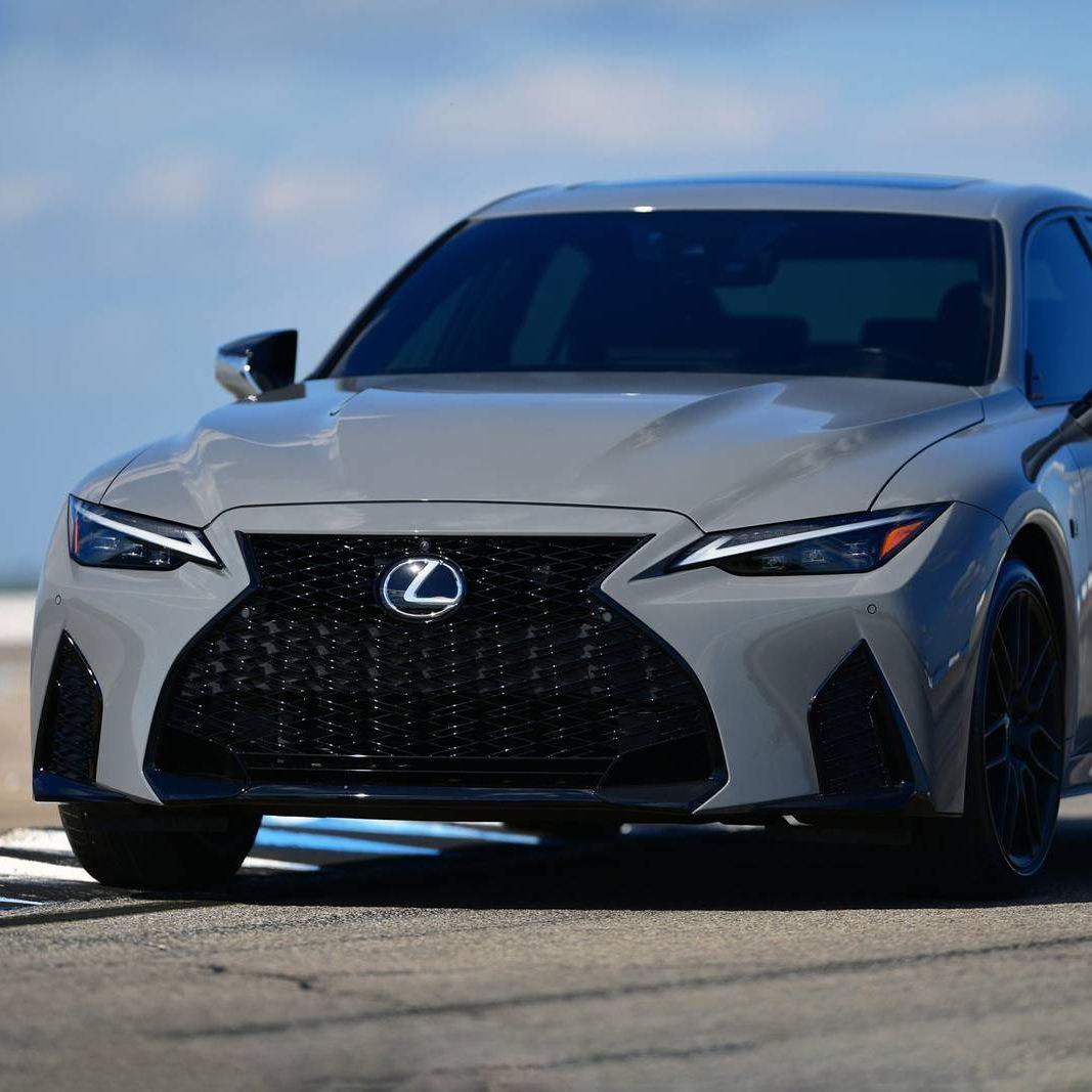 Lexus is 500 f Sport 2022