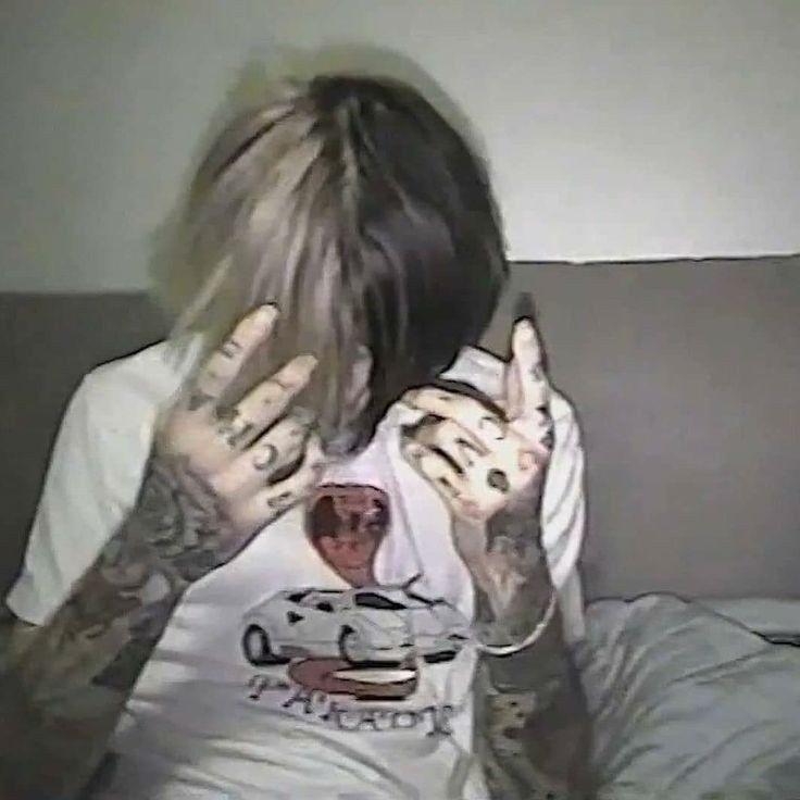 Momils avatar