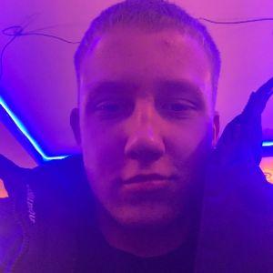 NYNEKRICHIDA avatar