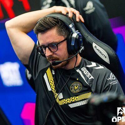 Dobryackk avatar