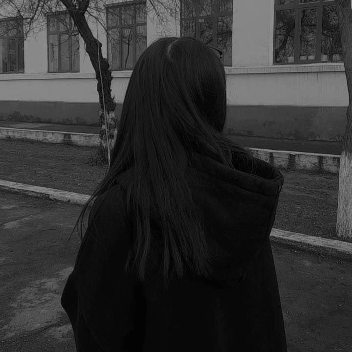 weakness-_- avatar
