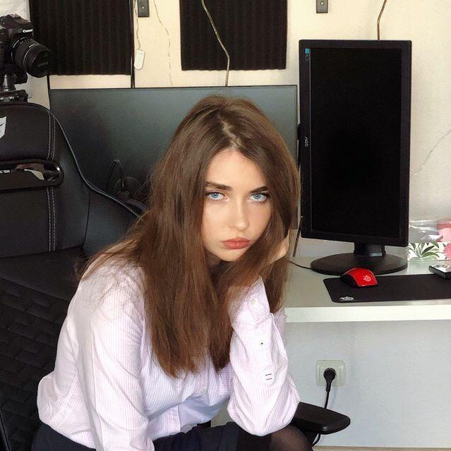 Nonzzays avatar