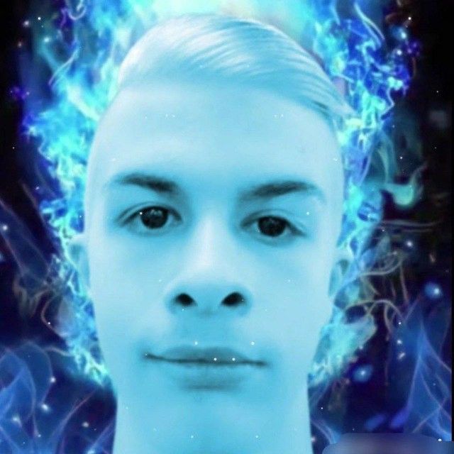 Skvozbab52 FACEIT avatar